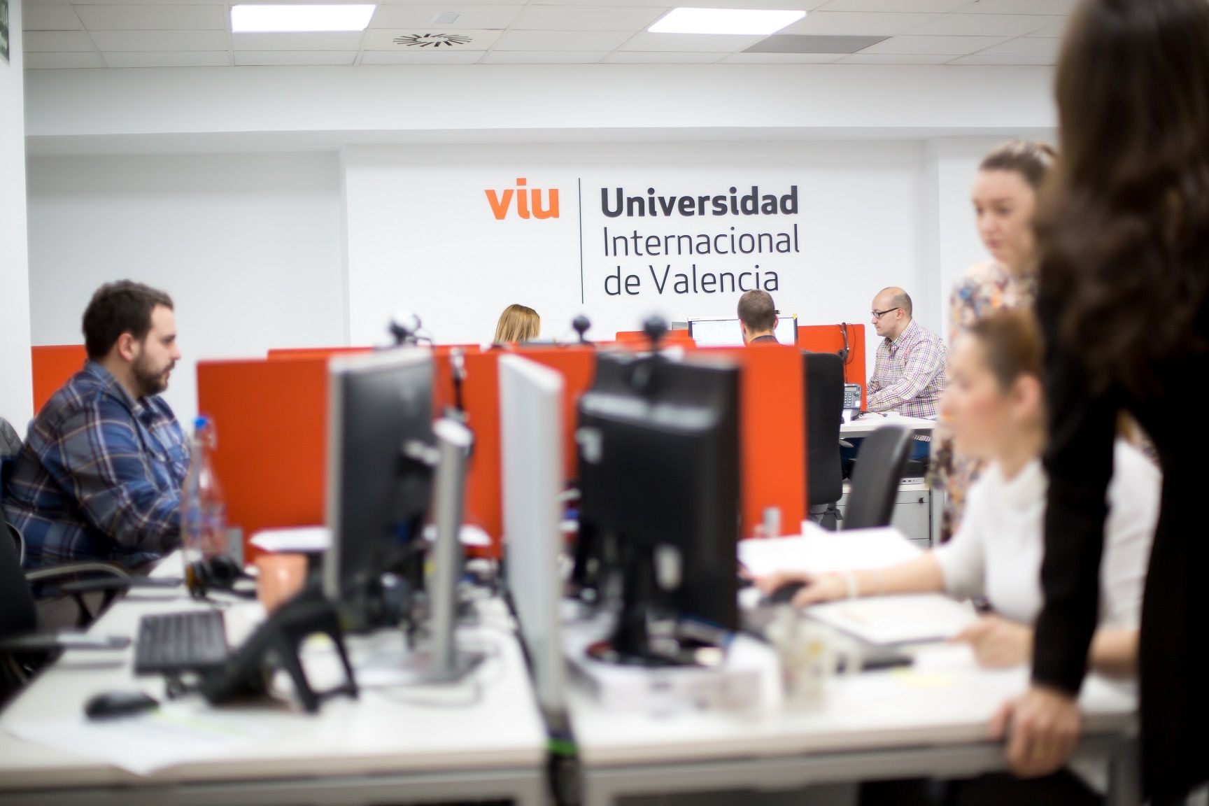 La Universidad Internacional de Valencia abre su primera sede en Colombia