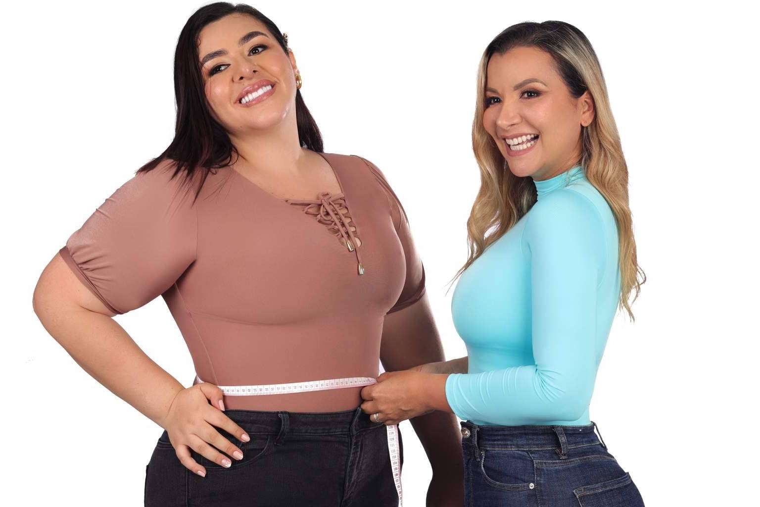 Una marca colombiana que revoluciona con sus prendas que moldean la figura
